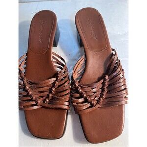 Etienne Aigner Brown Leather Strappy Flip Flop Sandals Chili -Brazil- Size 9 M